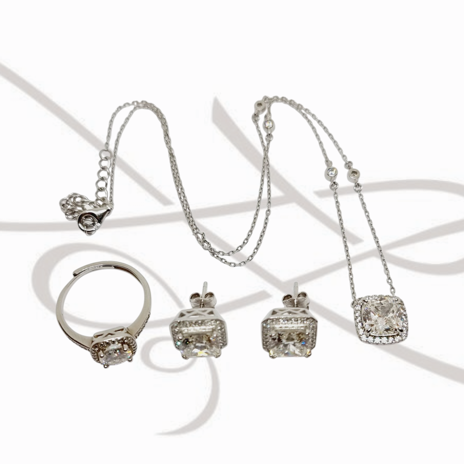 JUEGO PLATA RODIZADA CUADRADO CON HALO MOISSANITE