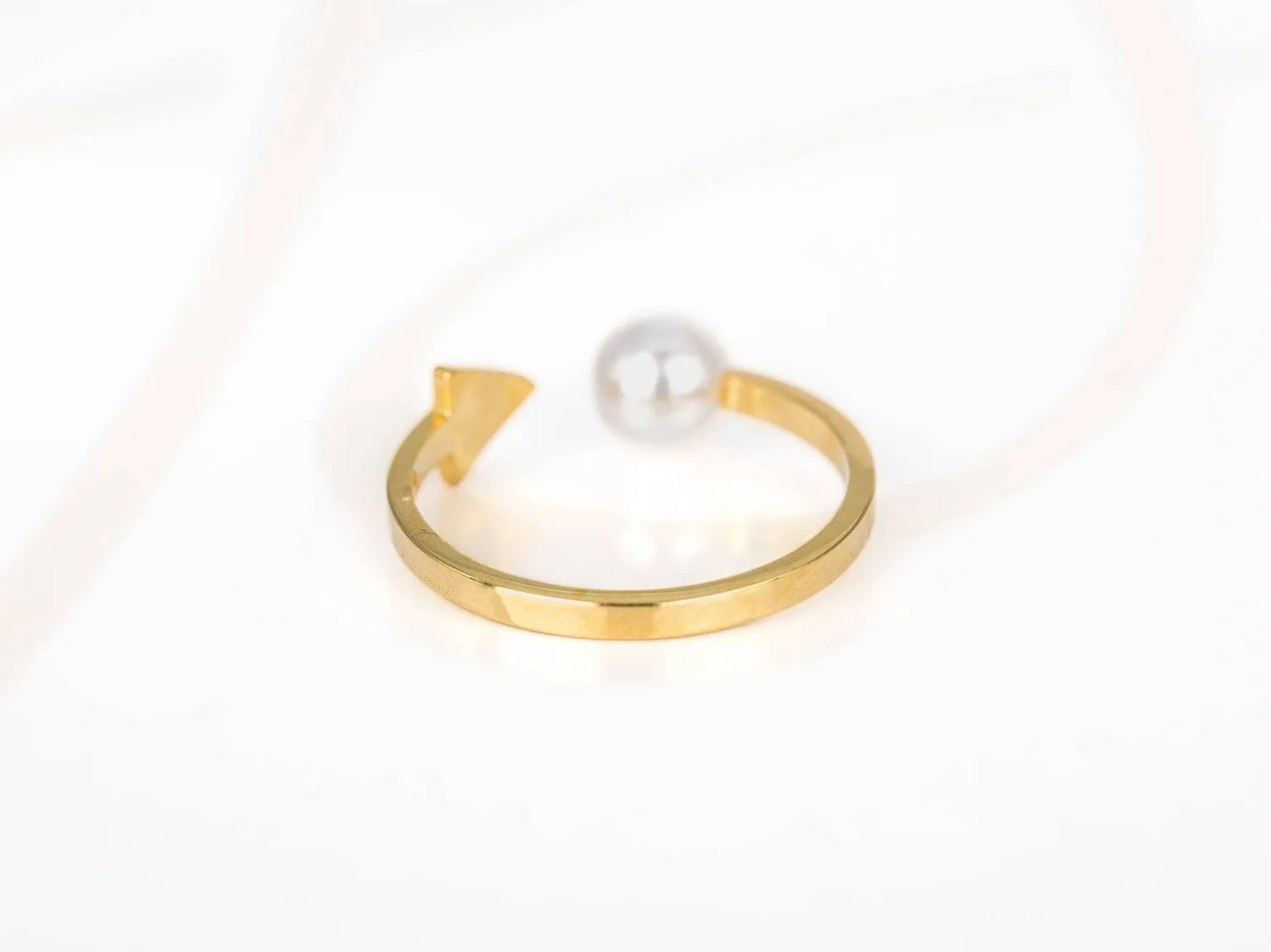 ANILLO ACERO FLECHA PERLA LISO