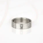 ANILLO ACERO ANCHO LINEA ZIRCONIA