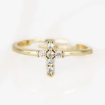 ANILLO BISUTERIA CRUZ BLANCA ZIRCONIA