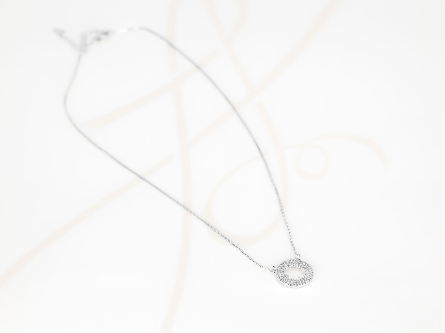 COLLAR CON DIJE BISUTERIA TREBOL ZIRCONIAS CADENA
