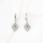 HUGGIES BISUTERIA PLATEADO OJO ZIRCONIA