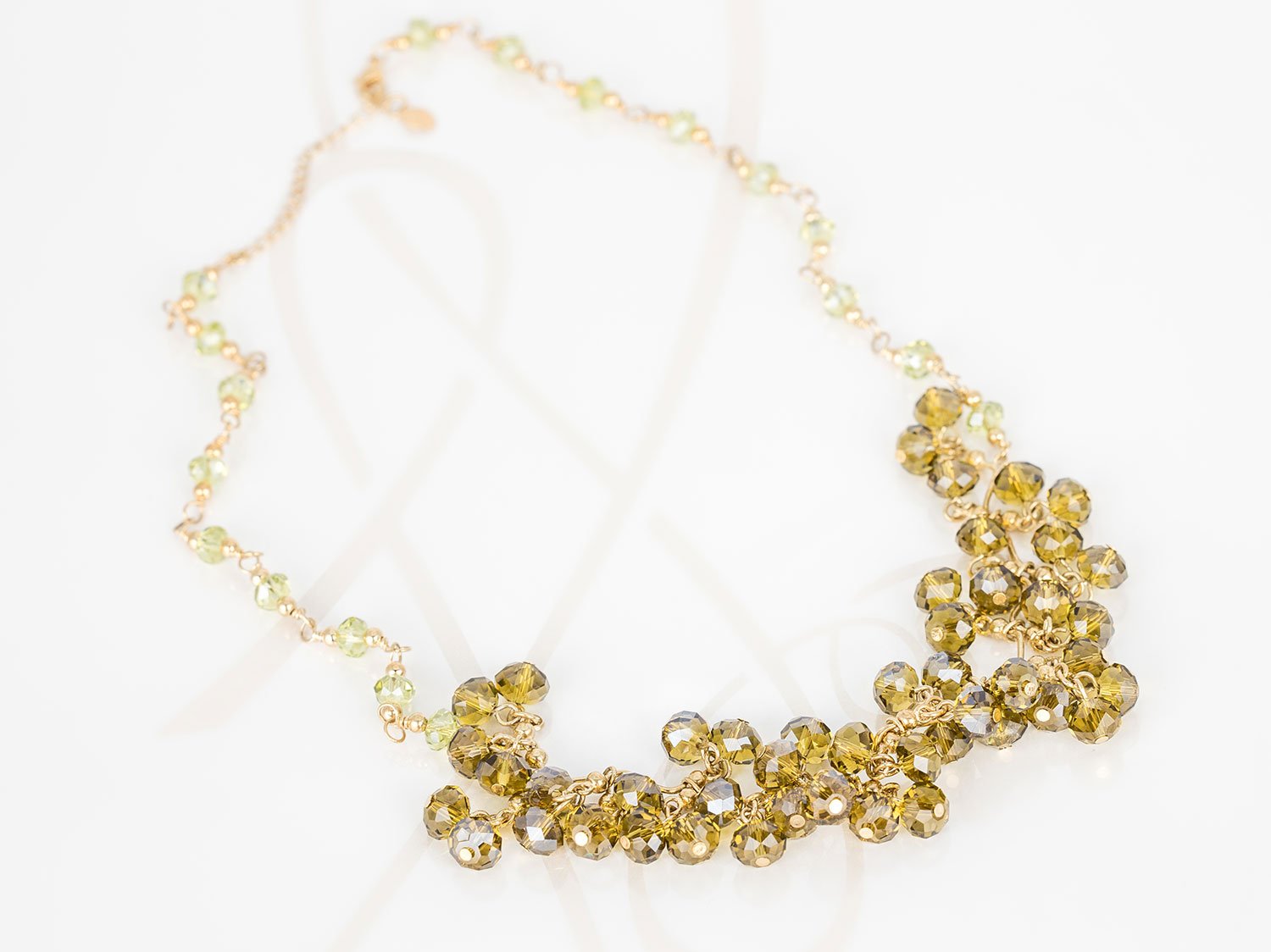 COLLAR SIN DIJE ORO LAMINADO PACHON BOLITAS CRISTAL