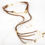 JUEGO ORO LAMINADO CHOKER GAMUZA PERLA