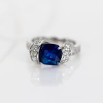 ANILLO PLATA RODIZADA ZAFIRO LISTON ZAFIRO BLANCO