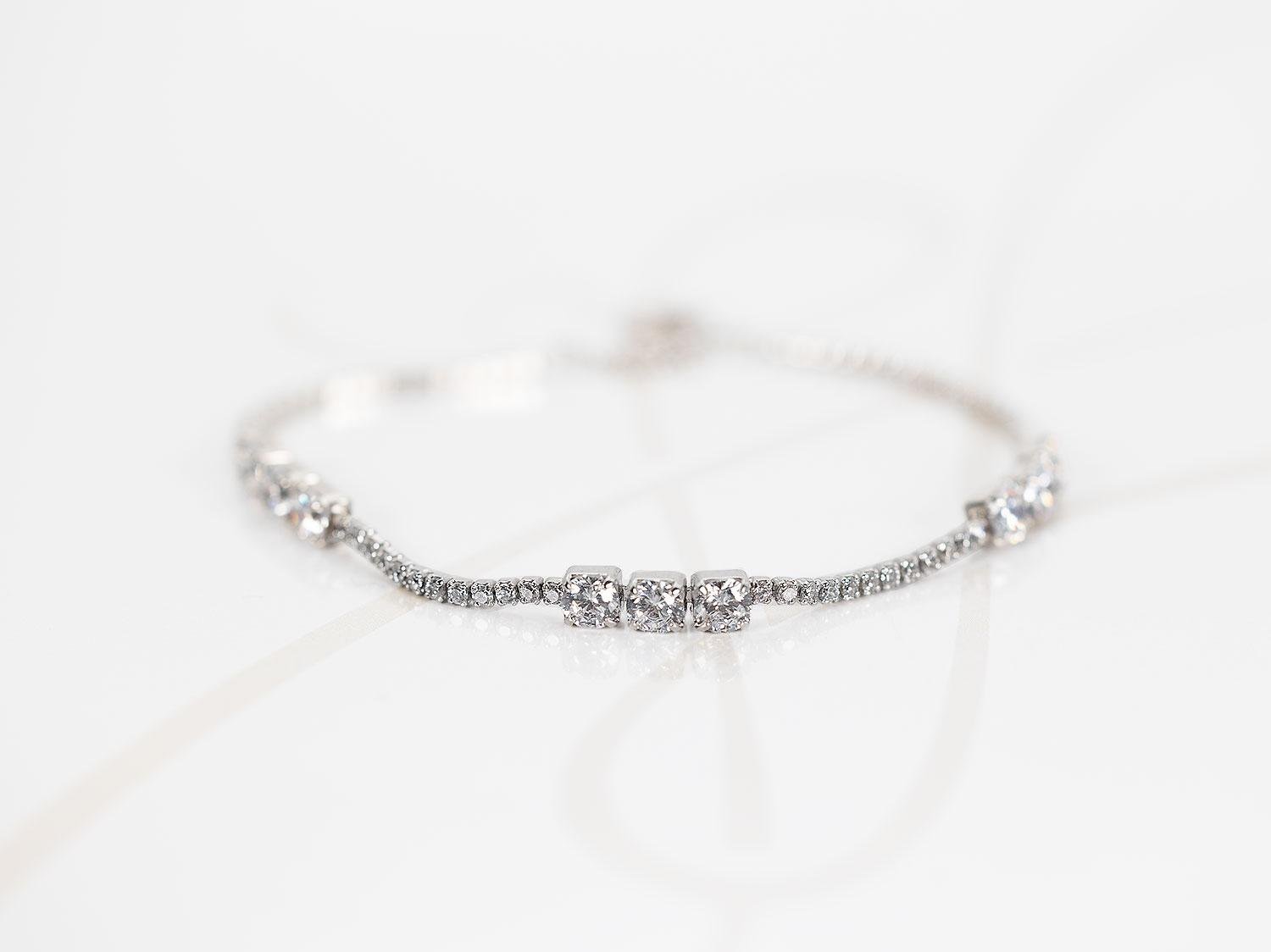 PULSERA PLATA RODIZADA TRIPLE CUADRO TOPACIO BLANCO