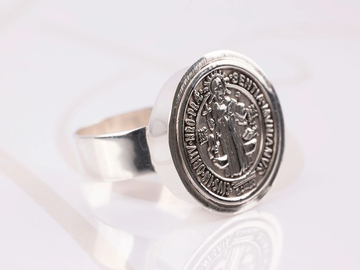ANILLO PLATA SAN BENITO CARTONEADO