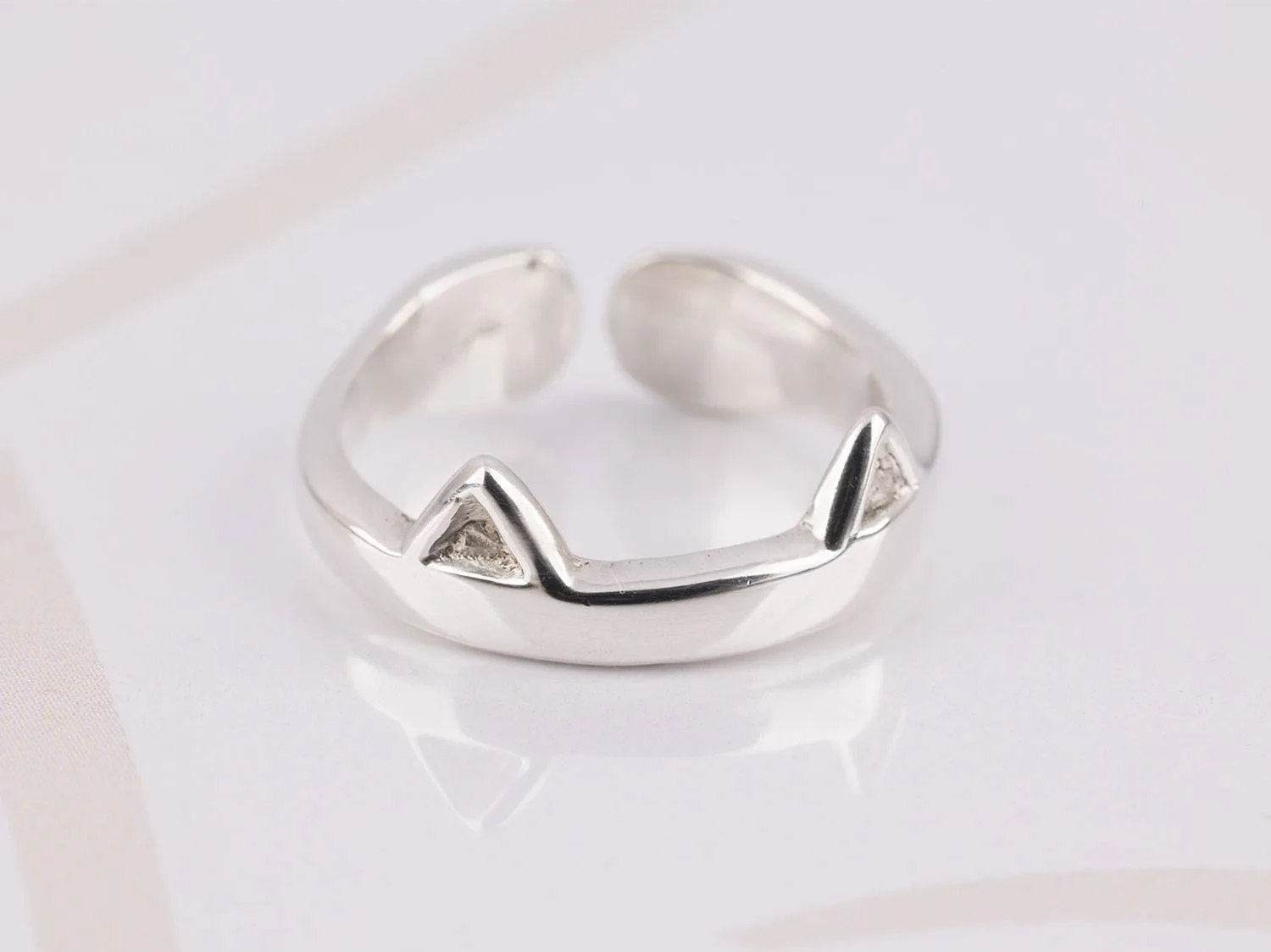 ANILLO DE PLATA GATO
