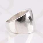 ANILLO DE PLATA ESCUDO
