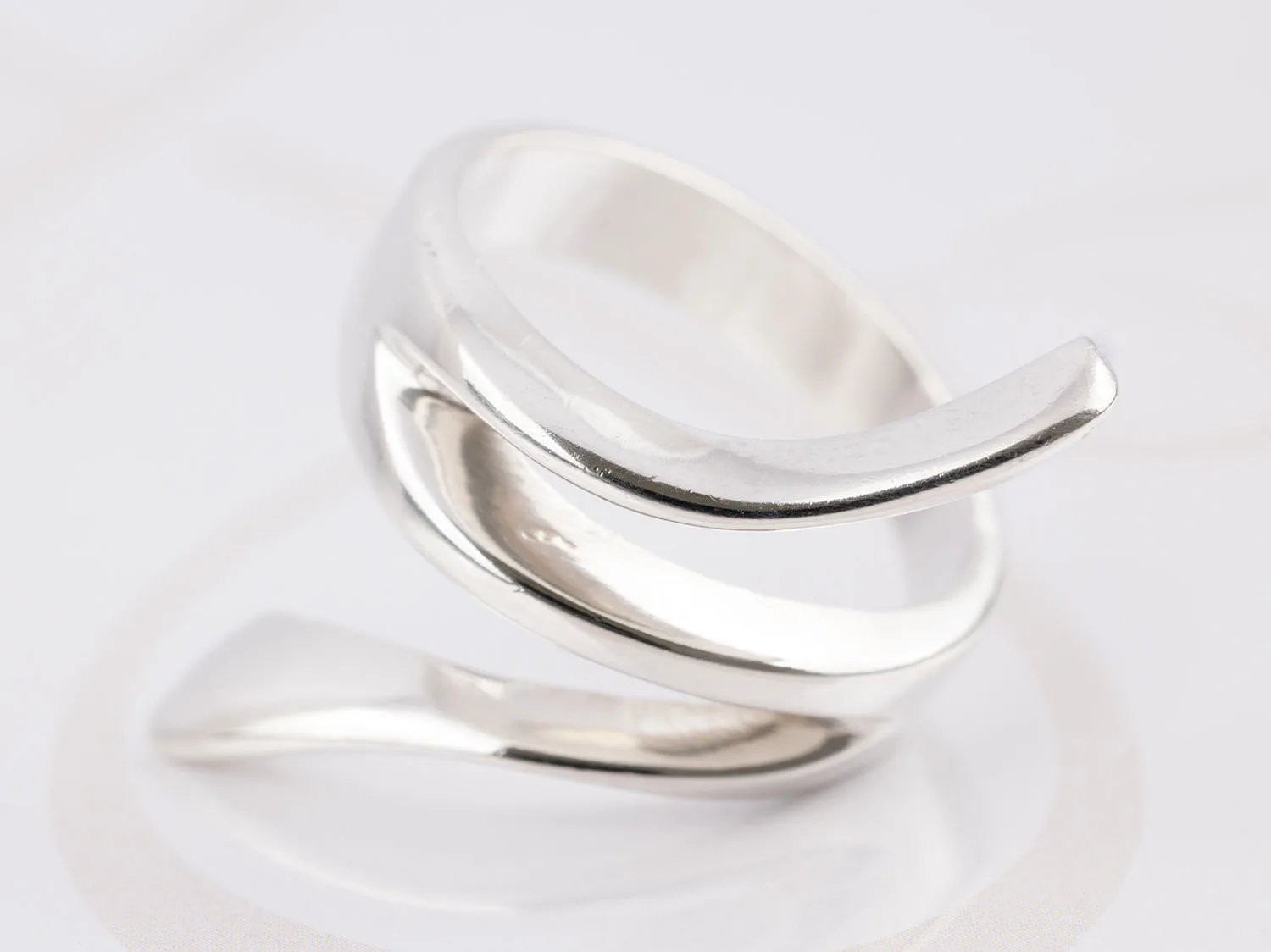 ANILLO PLATA RAYO LISO