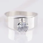 ANILLO DE PLATA SOLITARIO