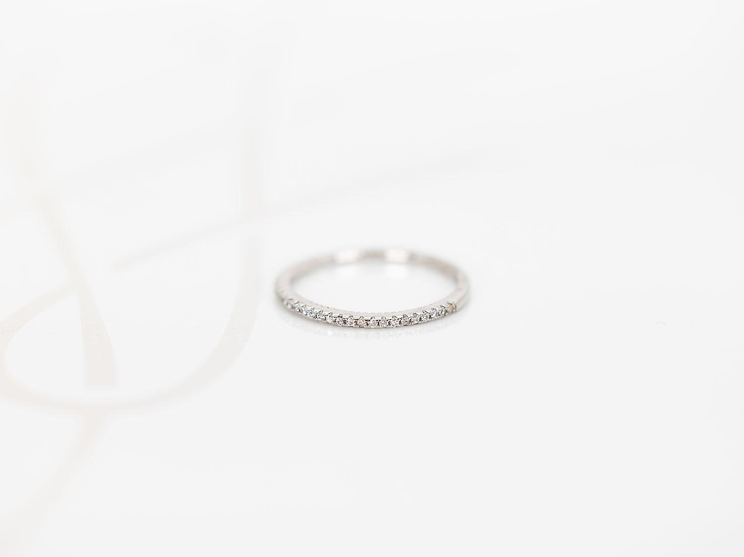 ANILLO PLATA CHURUMBELA DELGADA ZIRCONIA 5A