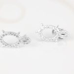 BROQUEL PLATA TORTUGA SILUETA ZIRCONIA