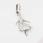 DIJE PLATA BAILARINA SENCILLA CHICA LISO