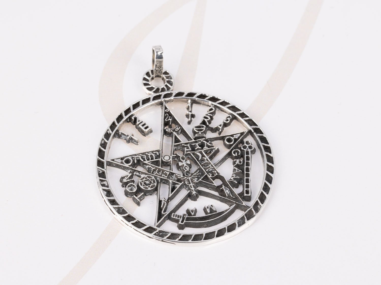 DIJE PLATA TETRAGRAMATON PAVONADO