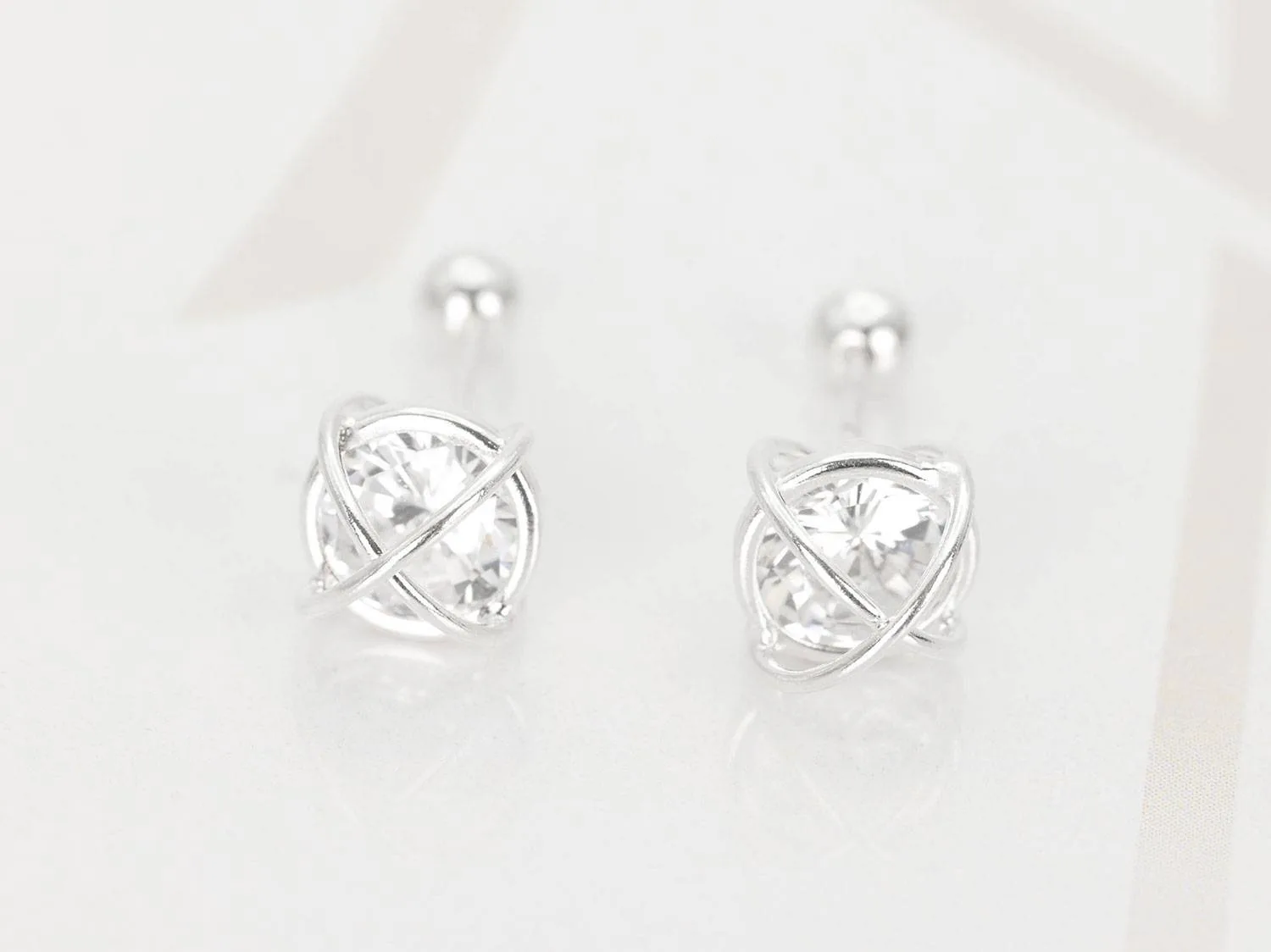 DORMILONA PLATA ESFERA ZIRCONIA