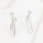 DORMILONA PLATA PLUMA LARGA ZIRCONIA