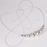 GARGANTILLA PLATA BOLAS CON BROCHE LISO