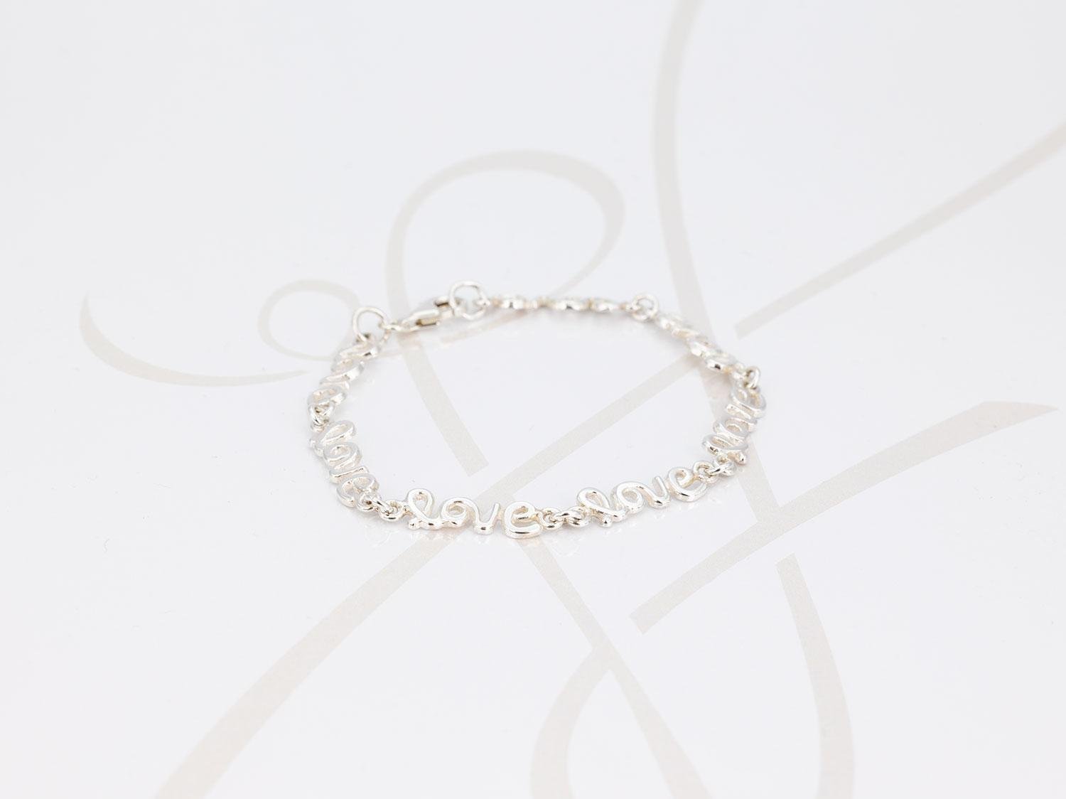 PULSERA SIN DIJE PLATA LOVE LISO
