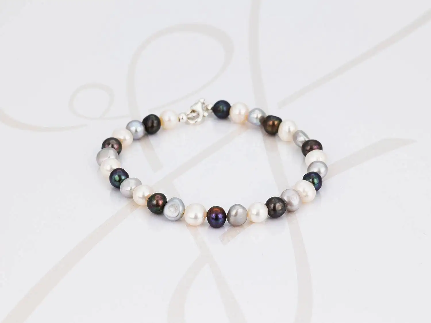 PULSERA SIN DIJE PLATA MEDIANA PERLA