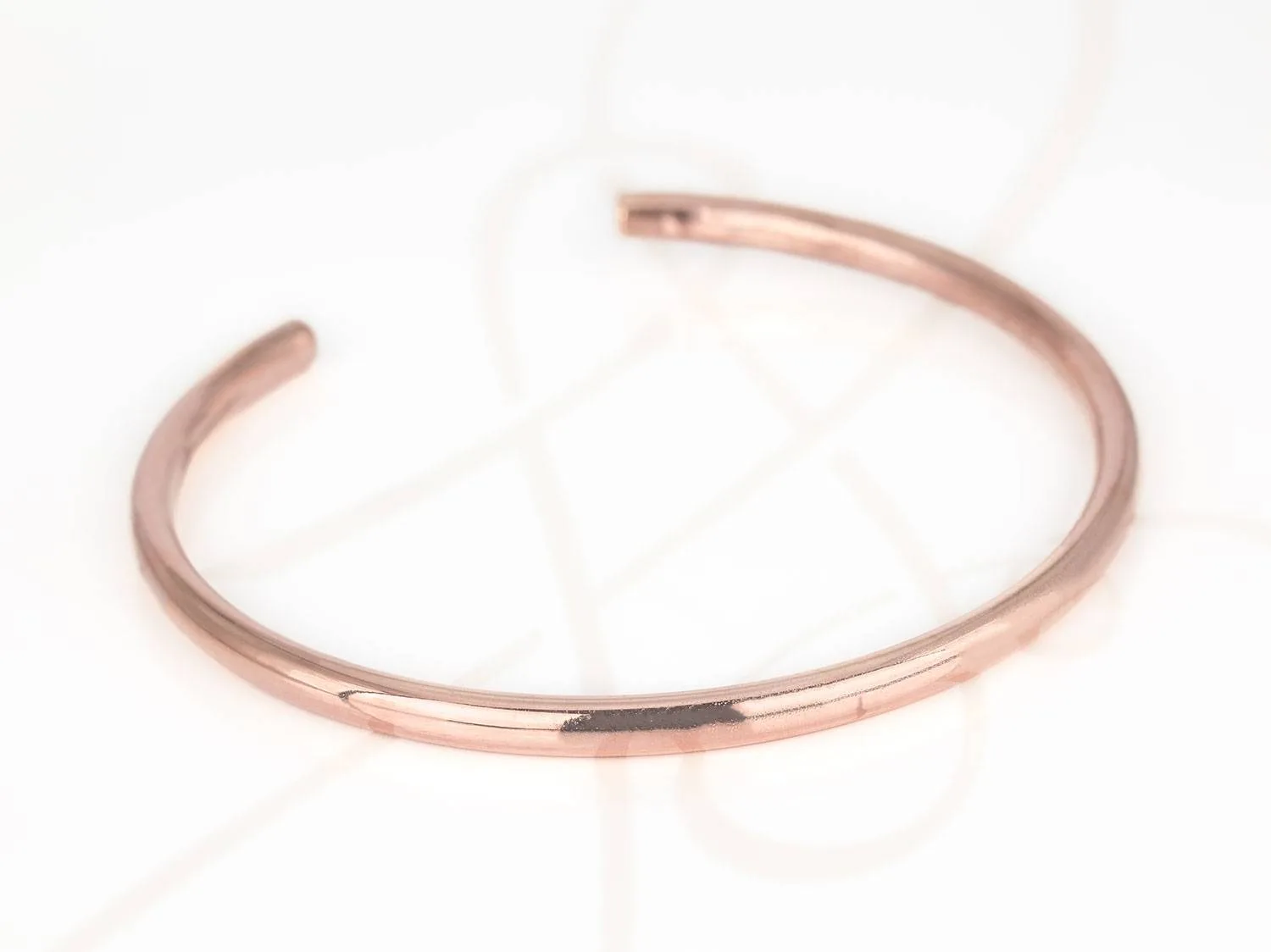 GARGANTILLA RECUBRIMIENTO DE ORO ROSA TUBULAR GRUESA LISO